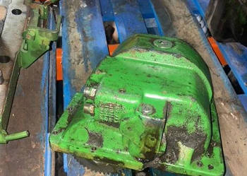 John deere przystawka przedniego napędu przekładnia 24/44/50