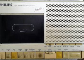Radio magnetofon Philips D3702 /00 prawie jak RB3200 vintage