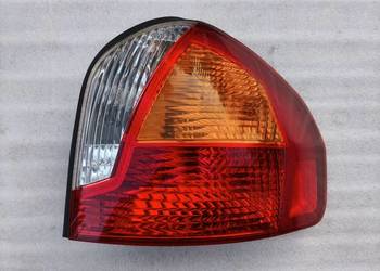 Lampa Prawy Tył Tylna Prawa Hyundai Santa Fe I