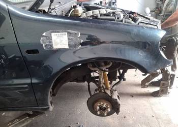 BŁOTNIK PRAWY PRZÓD MERCEDES ML W163