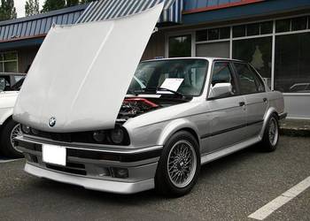 BMW E30 SPOILER ZDERZAKA PRZEDNIEGO