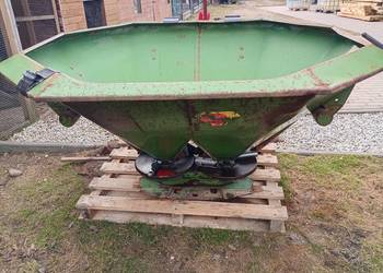 Rozsiewacz nawozów Amazone