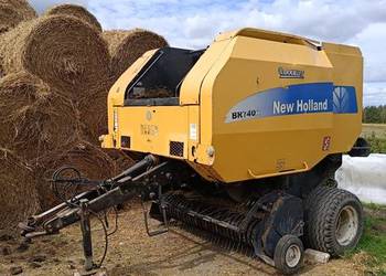 Sprzedam prasę pasową zmienno komorową New Holland nr 740 A