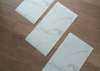 Płytki samoprzylepne winylowe 30x60 cm