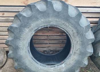 Opony 18.4-26: Goodyear, Dunlop