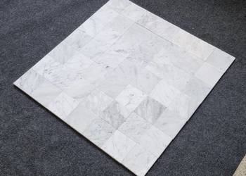 MOZAIKA BIANCO CARRARA KWADRATY MATOWE