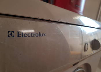 Pralka ELECTROLUX 876F