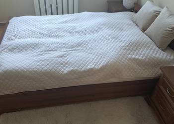 Meble Komplet mebli Wajnert FARAON: łóżko 140x200 + komoda + szafki