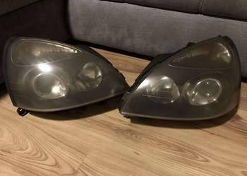 Lampy przednie Komplet Renault Clio 2 XENON