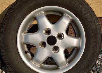 Felgi 4 x 100 13 wraz z oponami Barumi, Nokian Letnie
