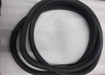 Fiat Linea  uszczelka drzwi prawa przednia prawy przód