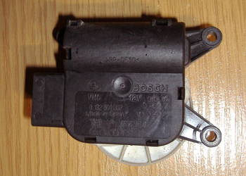 AUDI A4 B6 B7 SILNICZEK NAGRZEWNICY 8E1820511C / 0132801302