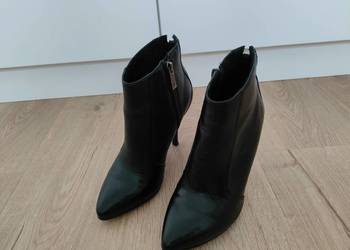 Botki damskie Lasocki czarne rozmiar 35