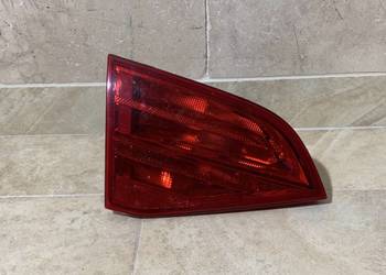 Lampa lewy tył  AUDI A4 B8 8k9945093