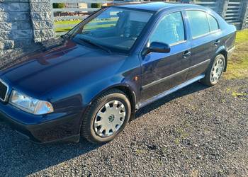 Sprzedam samochód osobowy marki Skoda Octavia