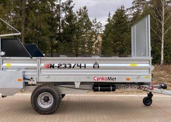 Rozrzutnik obornika jednoosiowy 3,5 T CYNKOMET