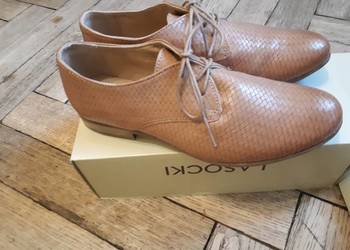 Buty skórzane Lasocki