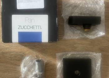 Zucchetti przyłacze kątowe z uchwytem czarny mat Z93935.N1