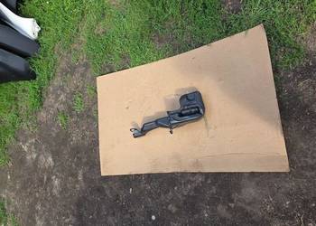 Zbiorniczek płynu do spryskiwaczy Opel Astra H III 13118158