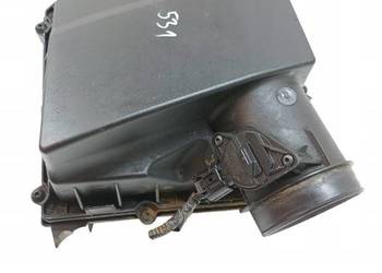 OBUDOWA FILTRA POWIETRZA UŁAMANY UCHWYT 31474862 Volvo S60 III (2018-2024)