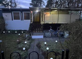 Sprzedam domek letniskowy z prywatnym zejściem nad jezioro