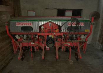 Siewnik kukurydzy Gaspardo MT4 ROWS.