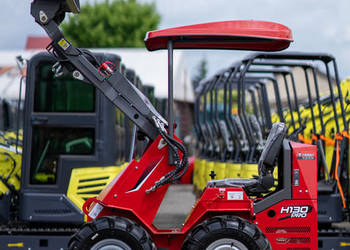 Miniładowarka KINGWAY H130 udźwig 240 kg - mega zwrotna - NOWA 2025 rok
