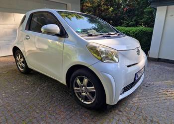 TOYOTA IQ tylko  75000 km  przebiegu