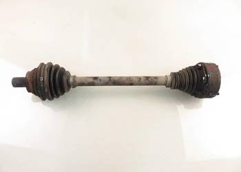 PÓŁOŚ LEWA PRZEDNIA VW GOLF V 1.6 FSI