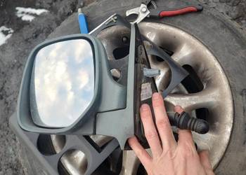 Lusterko lewe Peugeot Partner I lift LQED