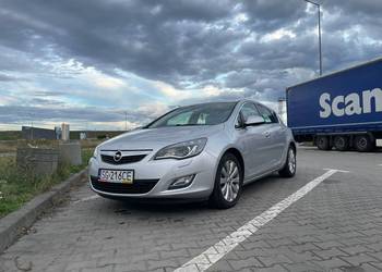 OPEL ASTRA J