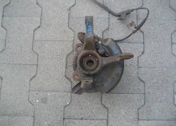daihatsu sirion lift 02-04r l1,0 benzyna zwrotnica przód prawa 3y29