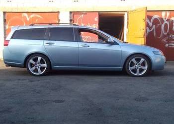 Honfa accord 2004 rok 2.0 gaz