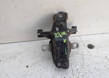 23.24.ŁAPA PODUSZKA MOCOWANIE SKRZYNI 6Q0199555AT SKODA FABIA III 6V 1.4D