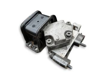 ŁAPA SILNIKA CITROEN PEUGEOT 1.6 HDI 9636270080 9645382880B 9645530480