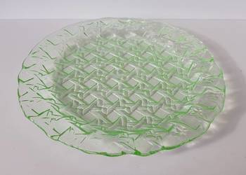 Talerz Kratka / Plecionka (nr 3), Ząbkowice, kolorowe szkło PRL Talerz Kratka / Plecionka (nr 3), Ząbkowice, kolorowe szkło PRL