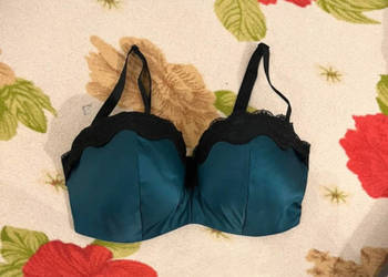 Czarno-niebieski biustonosz z koronką UK 36DD/ EU 80DD bielizna wakacyjna
