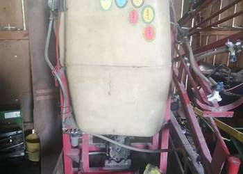 Opryskiwacz 400 l Opryskiwacz 400 l