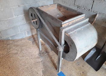 Młynek Wietrznik do zboża