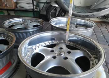 Sprzedam felgi aluminiowe 17 stki. Rozstaw śrub 5-112.