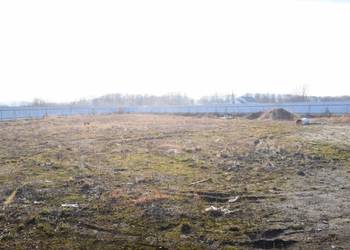 Działka komercyjno- usługowa 27,55a w Lutoryżu.