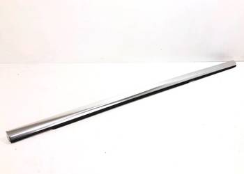 LISTWA ZGARNIAJĄCA TYŁ PRAWY MERCEDES GLC