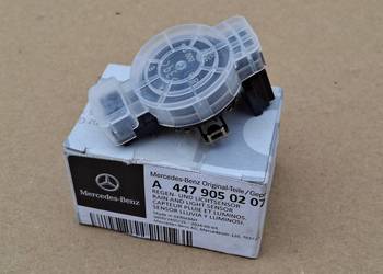 MERCEDES VITO V-KLASA W447 CZUJNIK SENSOR DESZCZU A4479050207