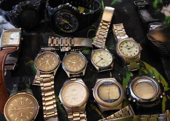 Zestaw zegarków na rękę.