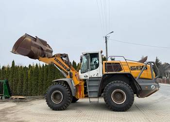 Liebherr L566 Ładowarka kołowa 2022r