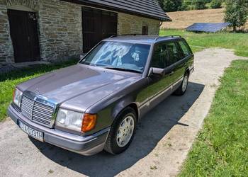 Mercedes Benz W124 230TE Kombi z klimatyzacją