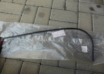 Uszczelka szyby klapy lewy tył Fiat Brava 46429310