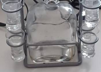 zestaw do alkoholu PRL butelka kieliszki vintage