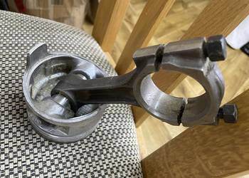 Tłok , korbowód YANMAR L100 KIPOR KAMA BERGO 186F