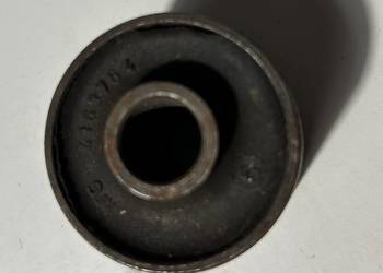 NOWA Tuleja drążka reakcyjnego tył Fiat 125p Polonez